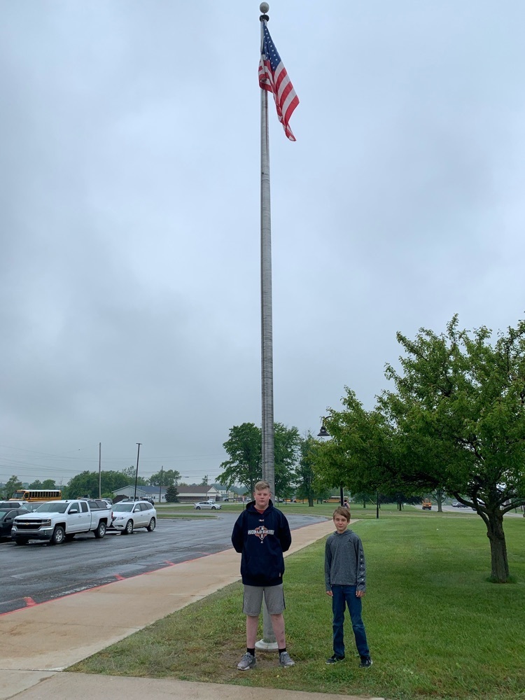 Middle School Students honoring America